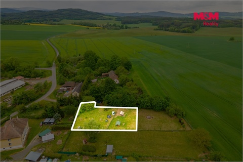 Prodej stavebního pozemku, 1 016 m² 2