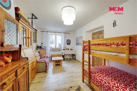 Prodej rodinného domu, 359 m² - 8