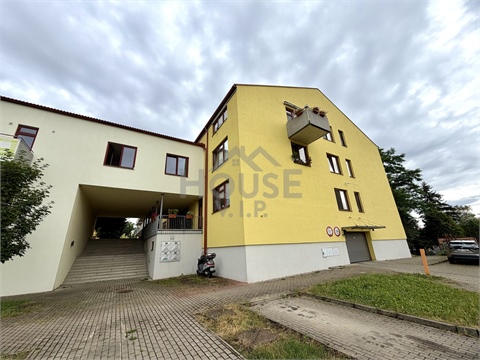 Prodej bytu 2kk, 49 m² 24