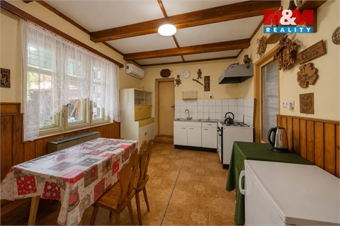 Prodej rodinného domu, 82 m² 2