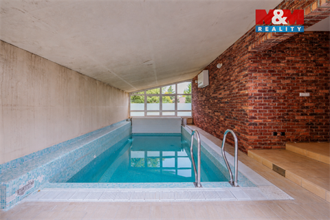Prodej rodinného domu, 400 m² 6