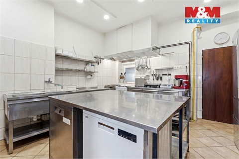 Prodej restaurace, 350 m² 8