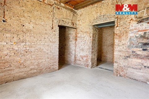 Prodej rodinného domu, 200 m² 12