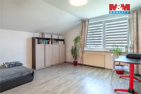 Prodej rodinného domu, 240 m² - 16