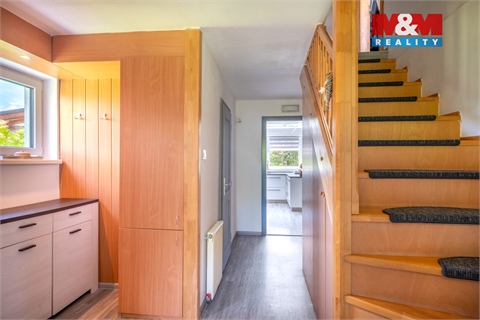 Prodej rodinného domu, 240 m² - 4
