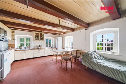 Prodej rodinného domu, 181 m² 4