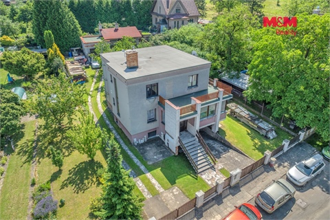 Prodej rodinného domu, 179 m² - 0
