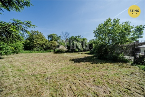 Prodej stavebního pozemku, 1 027 m² 8