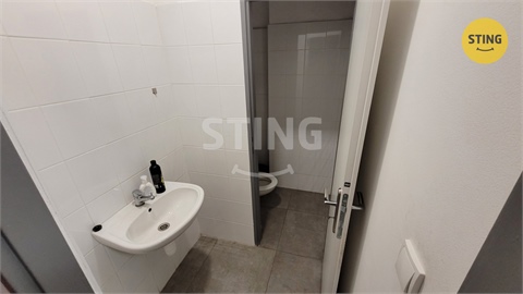 Pronájem obchodních prostor, 72 m² 4