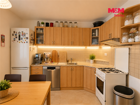 Prodej bytu 3+1, 74 m² - 8