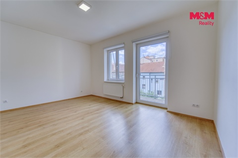 Pronájem bytu 2kk, 52 m² 8