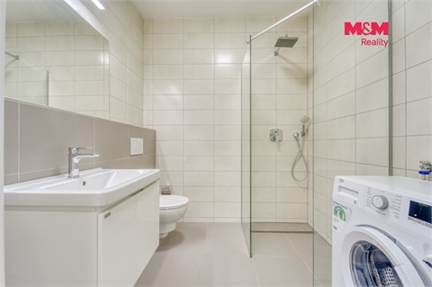 Pronájem bytu 2kk, 52 m² 2