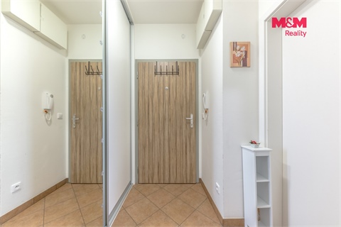 Pronájem bytu 1kk, 37 m² 6
