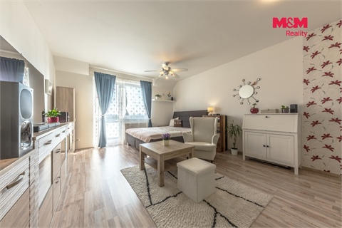 Pronájem bytu 1kk, 37 m² - 4