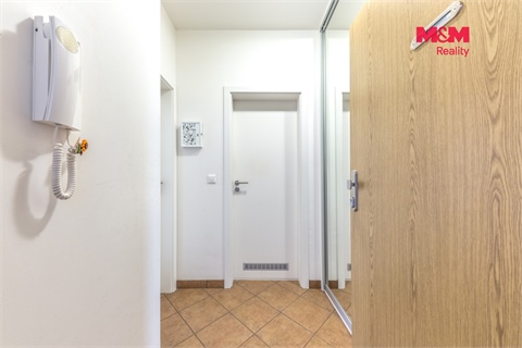 Pronájem bytu 1kk, 37 m² - 6