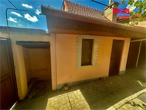 Prodej rodinného domu, 140 m² - 10