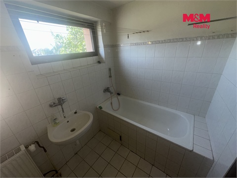 Prodej rodinného domu, 140 m² 14