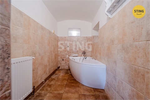 Prodej rodinného domu, 180 m² 18