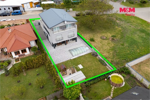 Prodej rodinného domu, 233 m² - 18