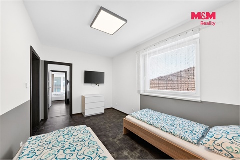 Prodej rodinného domu, 233 m² - 12