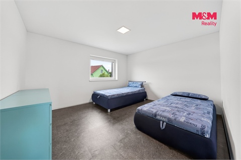Prodej rodinného domu, 233 m² - 16