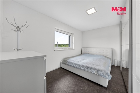 Prodej rodinného domu, 233 m² 10