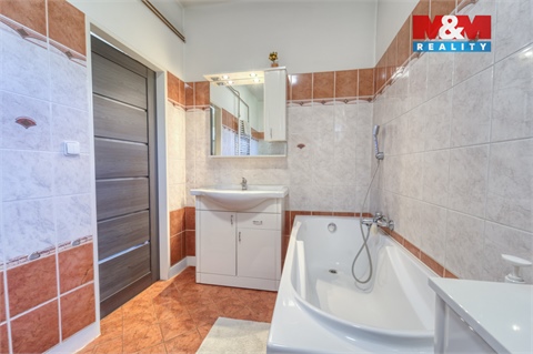 Prodej rodinného domu, 160 m² 18