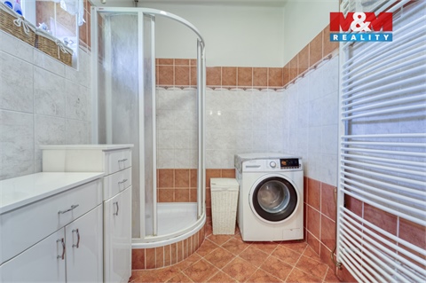Prodej rodinného domu, 160 m² - 16