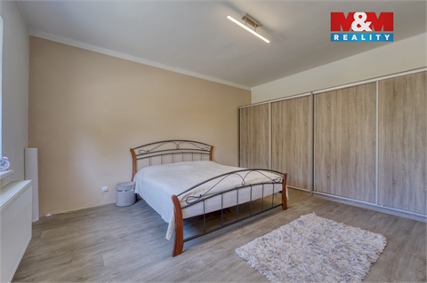 Prodej rodinného domu, 160 m² - 10