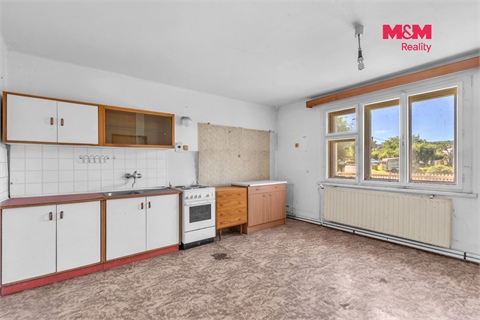 Prodej rodinného domu, 191 m² - 14