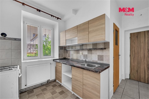 Prodej komerčního objektu, 170 m² 8
