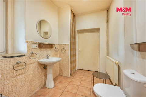 Prodej rodinného domu, 240 m² 18