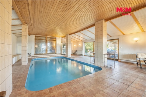 Prodej rodinného domu, 240 m² 28