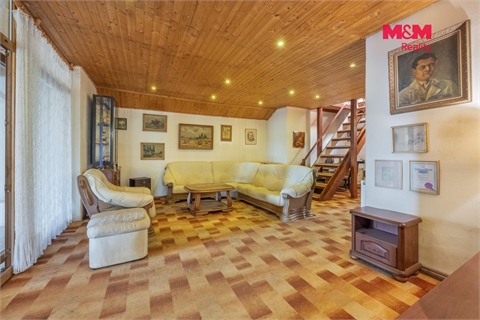 Prodej rodinného domu, 240 m² 10