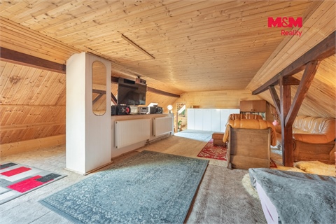 Prodej rodinného domu, 240 m² - 14