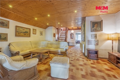 Prodej rodinného domu, 240 m² - 10