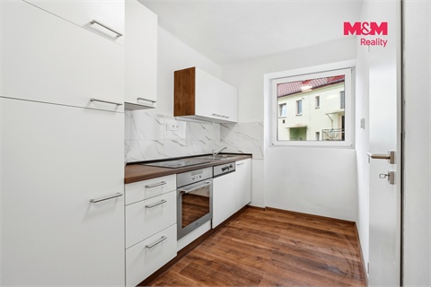 Prodej bytu 3+1, 65 m² 10