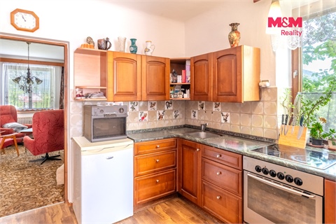 Prodej rodinného domu, 230 m² - 8