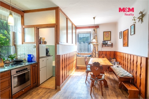 Prodej rodinného domu, 230 m² - 10