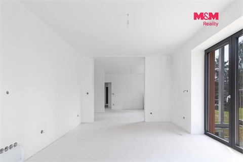 Prodej bytu 4kk, 77 m² - 12