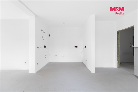 Prodej bytu 4kk, 77 m² 12