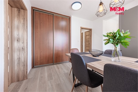 Prodej bytu 3+1, 76 m² 12