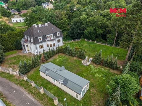 Prodej rodinného domu, 445 m² 10