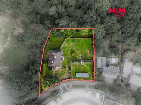 Prodej rodinného domu, 445 m² 2