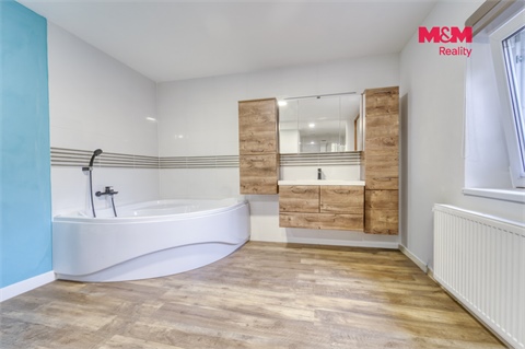 Prodej rodinného domu, 197 m² 6