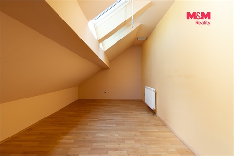 Prodej rodinného domu, 185 m² 8