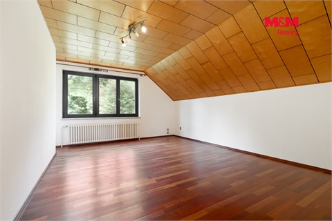 Prodej rodinného domu, 185 m² 14