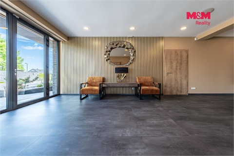 Prodej rodinného domu, 895 m² 16