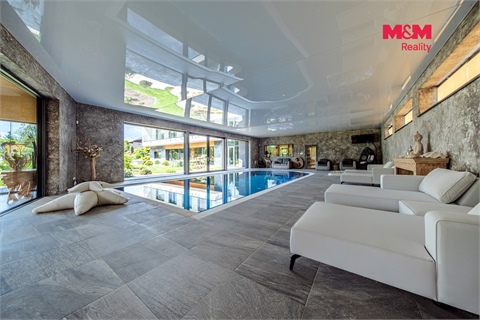Prodej rodinného domu, 895 m² 8