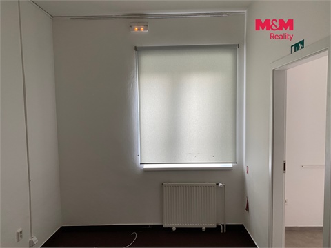 Pronájem obchodních prostor, 100 m² - 4